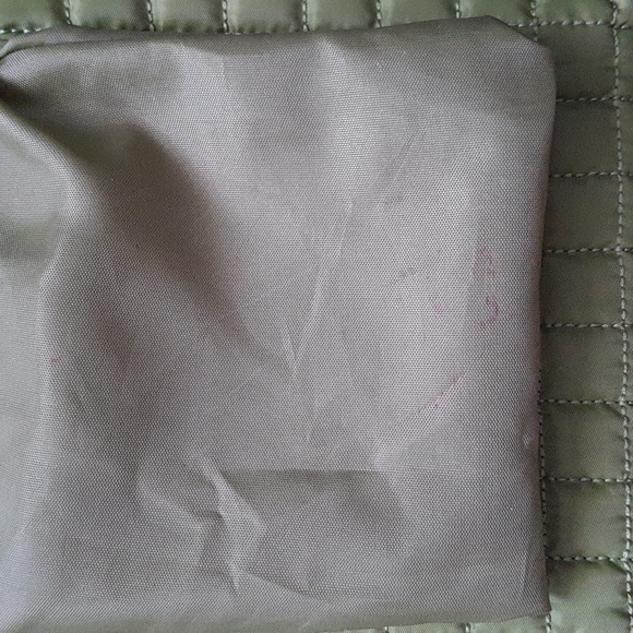 Lug Adjustable Strap Quilted Crossbody Green Travel Bag - Picture 9 of 16